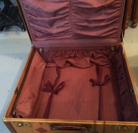 vintage-suitcases-sub-15